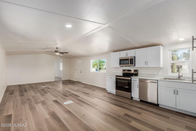 13457 N Warfield Circle, Marana, AZ 85658