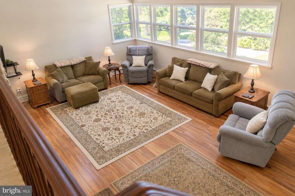 4 FORREST CENTRAL DR, TITUSVILLE, NJ 08560 — photo 3