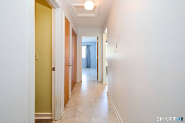 442 Asbury Ridge 442, Shelton, CT 06484