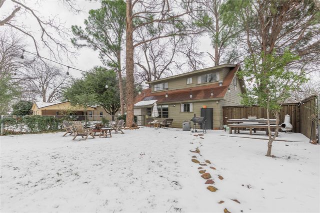 2501 Greenway Drive, Brownwood, TX 76801