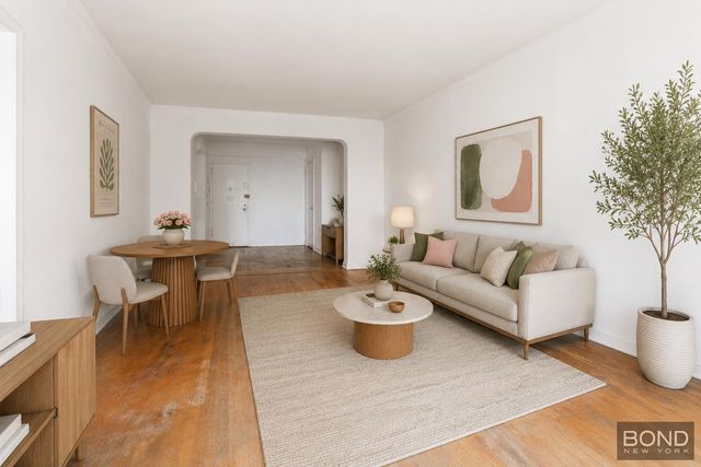 15818 Riverside Dr W Apt 4C, New York City, NY 10032