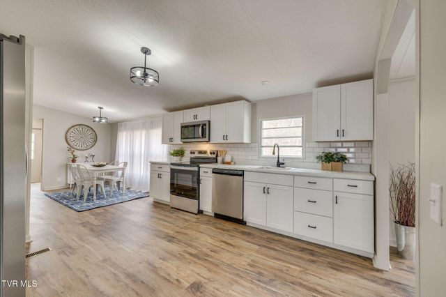 4877 Highway 126, Blountville, TN 37617