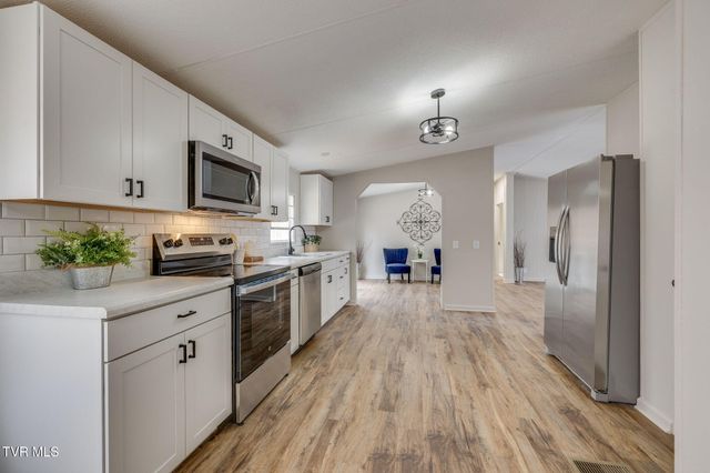 4877 Highway 126, Blountville, TN 37617