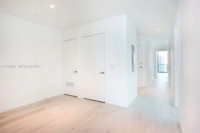 480 NE 31st St 2107, Miami, FL 33137