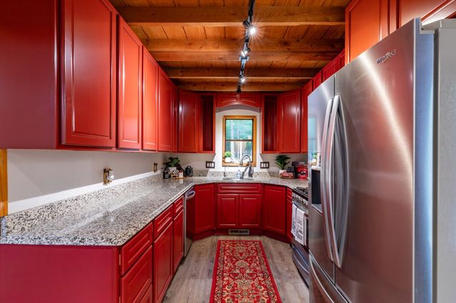 132 Silver Dollar Lane, Young Harris, GA 30582