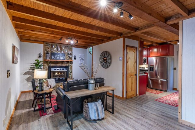 132 Silver Dollar Lane, Young Harris, GA 30582