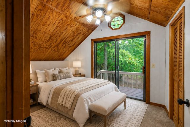 132 Silver Dollar Lane, Young Harris, GA 30582