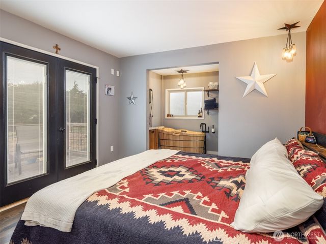 11761 Thorp Highway N, Thorp, WA 98946