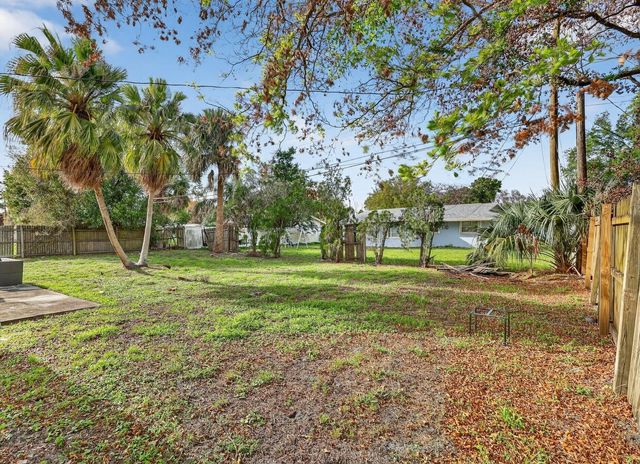 619 Ash Street, Port St. Lucie, Port St Lucie, FL 34952