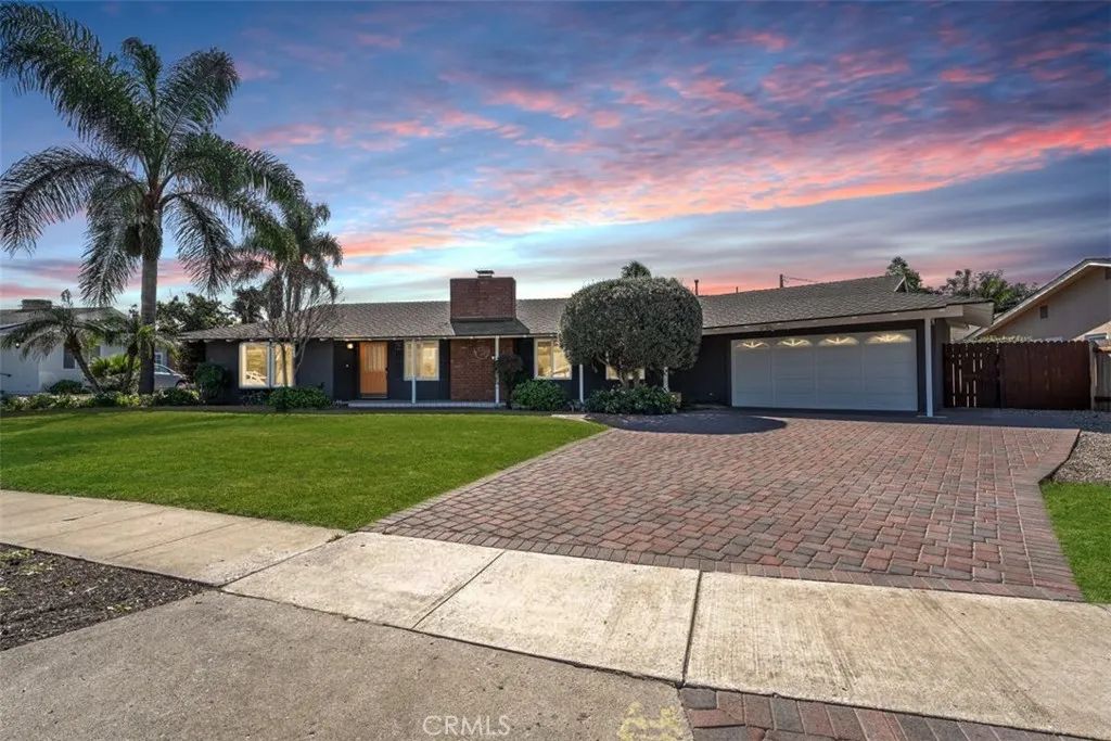 17922 Romelle, Santa Ana, CA 92705