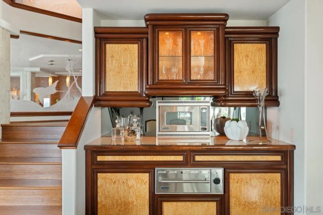 2741 Bayside Walk, San Diego, CA 92109