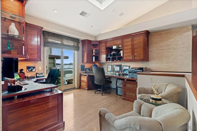 2741 Bayside Walk, San Diego, CA 92109