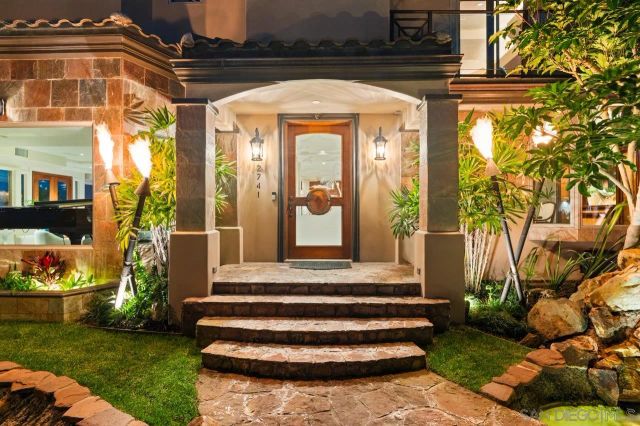 2741 Bayside Walk, San Diego, CA 92109