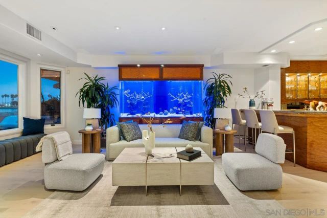 2741 Bayside Walk, San Diego, CA 92109