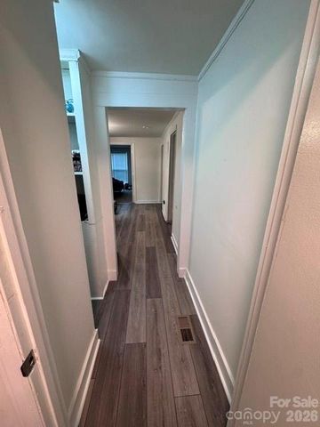 512 S Gray Street, Gastonia, NC 28052