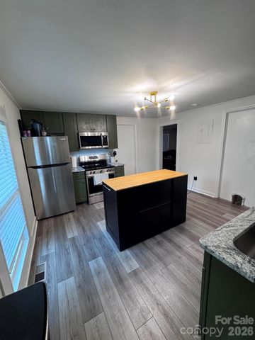 512 S Gray Street, Gastonia, NC 28052