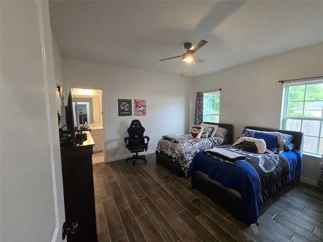 109 Baker Street, Mount Vernon, TX 75457