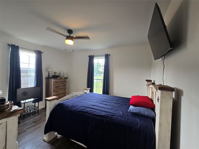 109 Baker Street, Mount Vernon, TX 75457