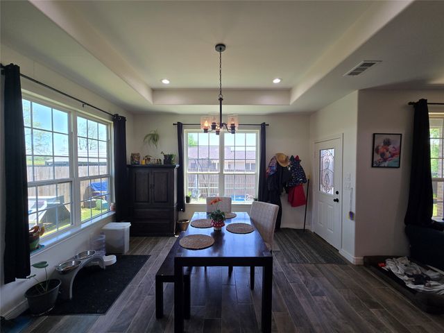 109 Baker Street, Mount Vernon, TX 75457