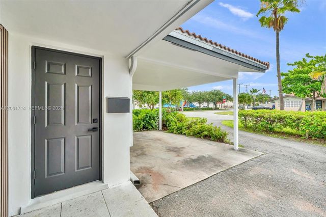 1611 NE 50th Ct 3, Fort Lauderdale, FL 33334