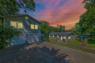 11001 Clyde Acord Road, Franklin, TX 77856