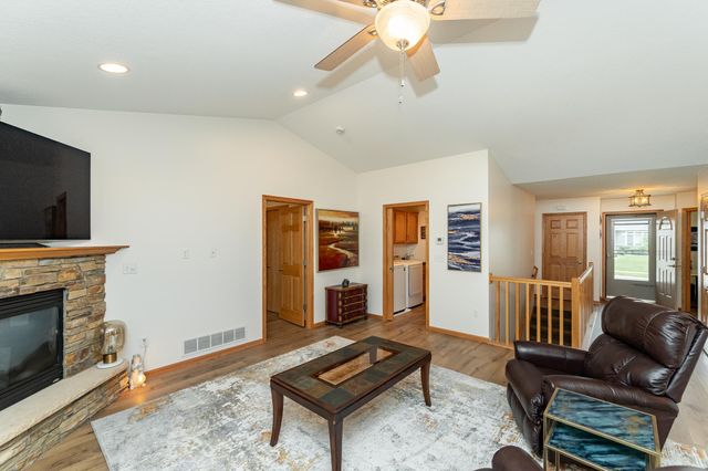 4992 4th Street NW, Rochester, MN 55901