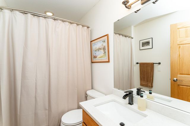 4992 4th Street NW, Rochester, MN 55901