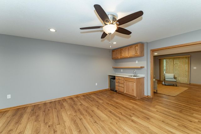 4992 4th Street NW, Rochester, MN 55901