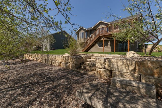 4992 4th Street NW, Rochester, MN 55901