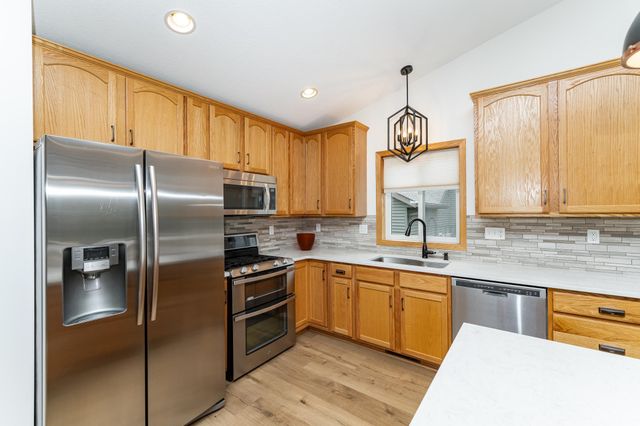 4992 4th Street NW, Rochester, MN 55901