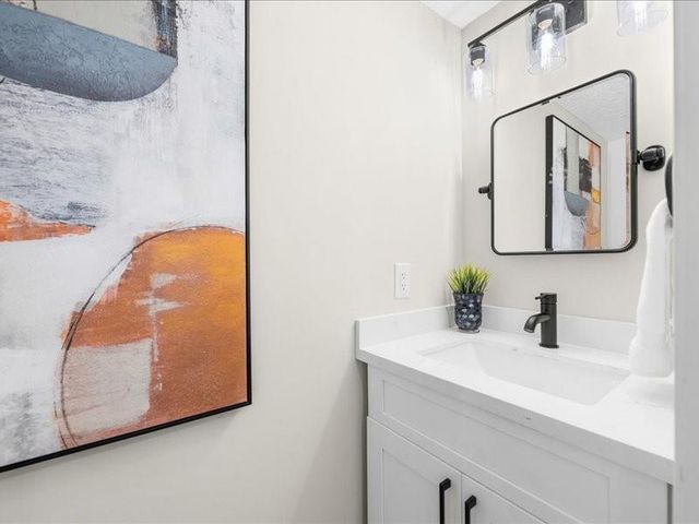 7310 Benwich Circle, Houston, TX 77095