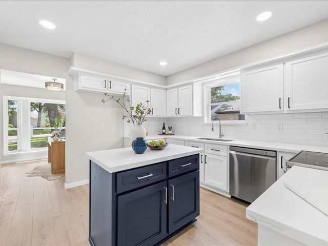 7310 Benwich Circle, Houston, TX 77095