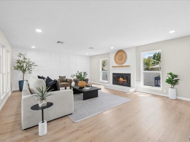 7310 Benwich Circle, Houston, TX 77095