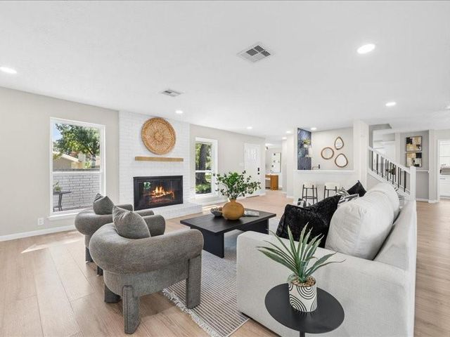 7310 Benwich Circle, Houston, TX 77095