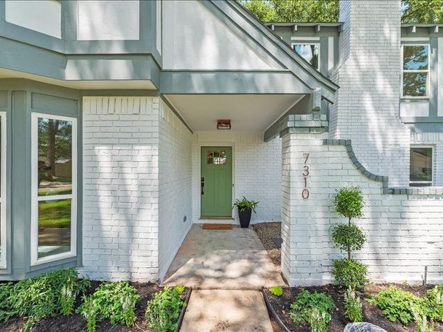 7310 Benwich Circle, Houston, TX 77095