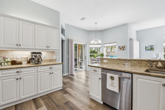 7 Hawksbill Ln, St Augustine, FL 32080