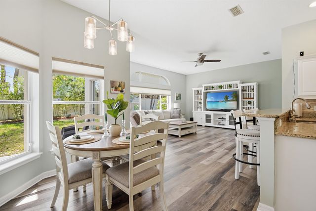 7 Hawksbill Ln, St Augustine, FL 32080