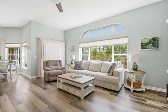 7 Hawksbill Ln, St Augustine, FL 32080