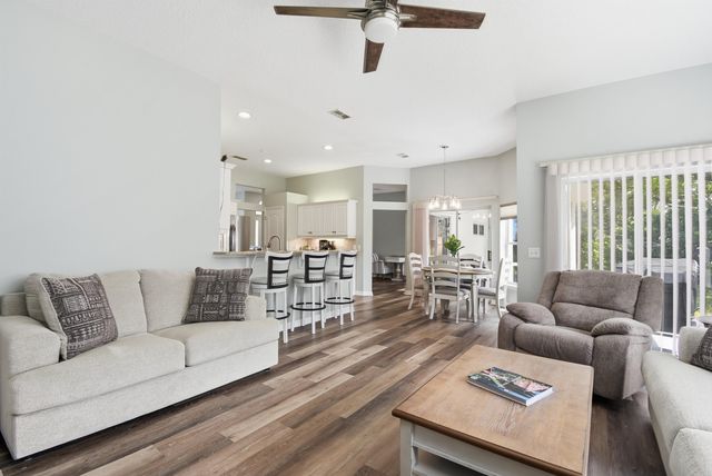 7 Hawksbill Ln, St Augustine, FL 32080