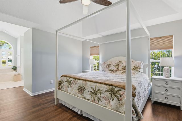 7 Hawksbill Ln, St Augustine, FL 32080