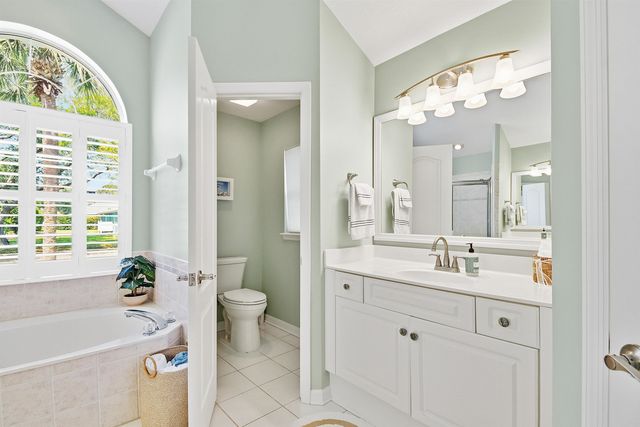 7 Hawksbill Ln, St Augustine, FL 32080