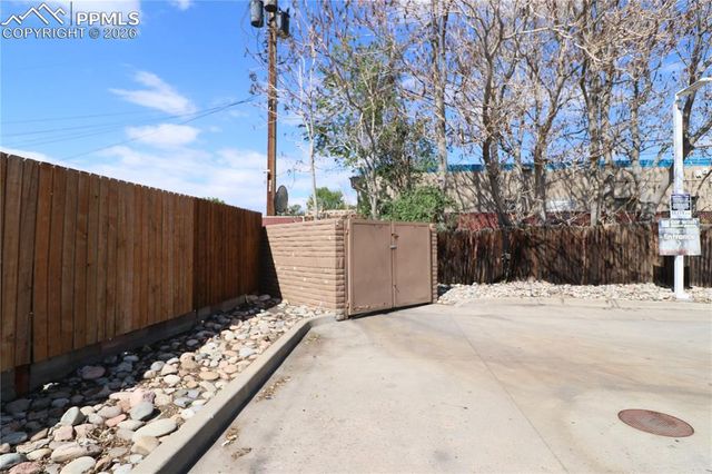 2202 W Evans Avenue, Englewood, CO 80110