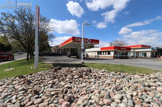 2202 W Evans Avenue, Englewood, CO 80110