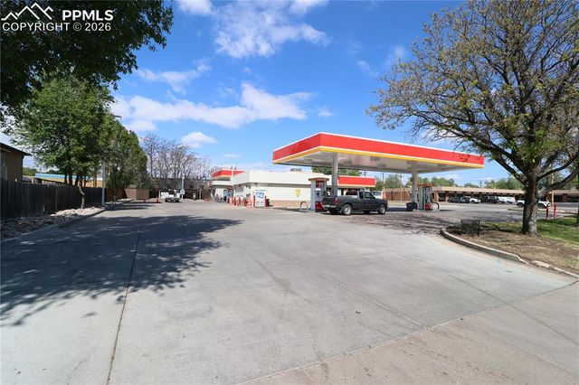 2202 W Evans Avenue, Englewood, CO 80110