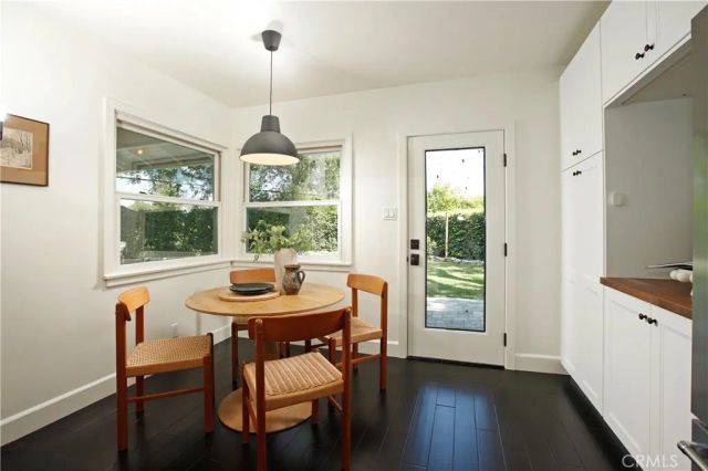 602 Durwood, La Canada Flintridge, CA 91011