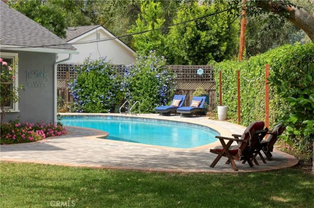 602 Durwood, La Canada Flintridge, CA 91011