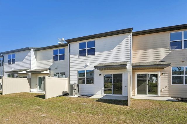 14887 LUCCA WAY, Dade City, FL 33523