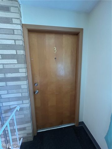 1422 E 264th Street, Euclid, OH 44132