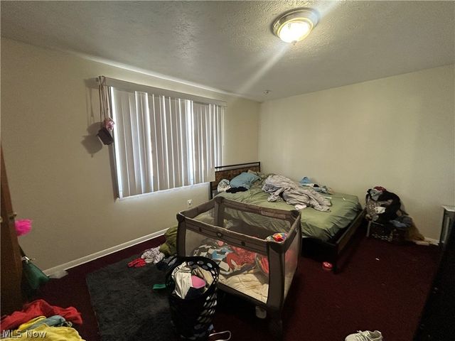 1422 E 264th Street, Euclid, OH 44132