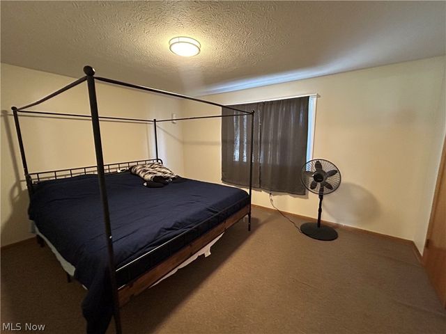 1422 E 264th Street, Euclid, OH 44132
